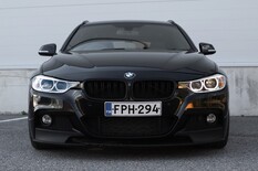 BMW 330 TwinPower Turbo A xDrive F31 Touring M-Sport, vm. 2013, 205 tkm (2 / 25)