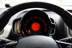 Toyota AYGO 1,0 VVT-i x-play 5ov, vm. 2017, 168 tkm (11 / 17)