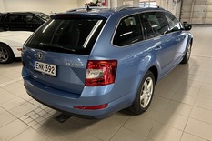 Skoda Octavia Combi 1,6 TDI 105 Elegance DSG Autom., vm. 2015, 294 tkm (4 / 12)