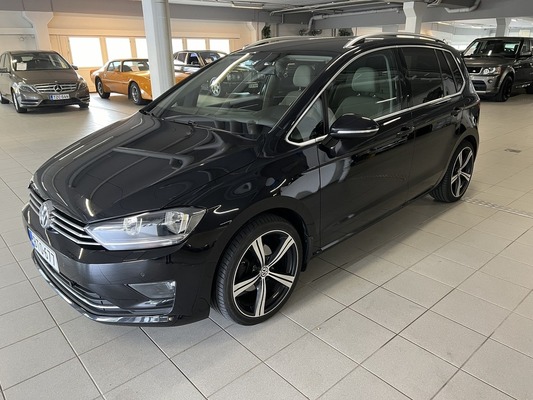 Volkswagen Golf Sportsvan Highline 1,6 TDI 81 kW (110 hv) DSG-automaatti, vm. 2016, 139 tkm