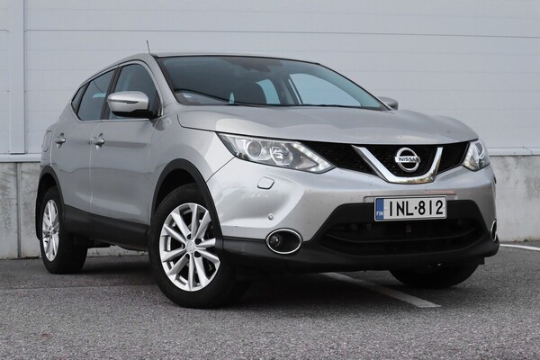 Nissan Qashqai DIG-T 115 Acenta 2WD Xtronic E6 Safety Pack, vm. 2017, 104 tkm