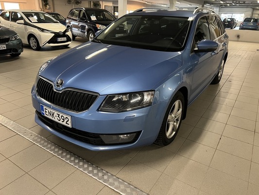 Skoda Octavia Combi 1,6 TDI 105 Elegance DSG Autom., vm. 2015, 294 tkm