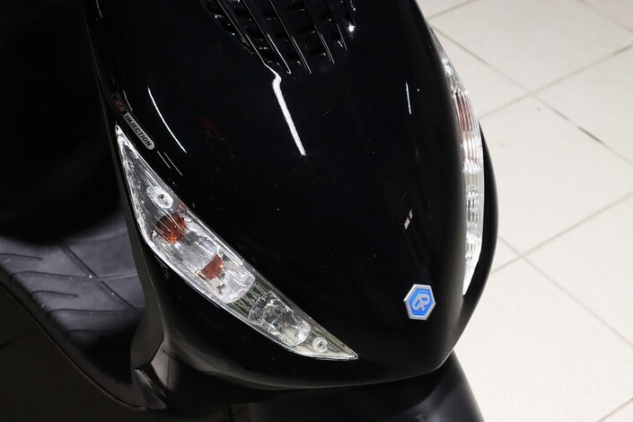 Piaggio ZIP , vm. 2022, 3 tkm (10 / 12)